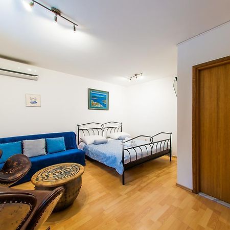 Sunny Star Apartment Split Exterior photo